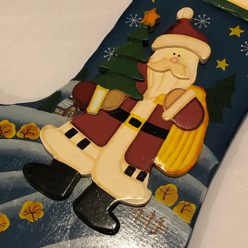 WOODEN RUSTIC STOCKING DECOR - Picture 2 of 5